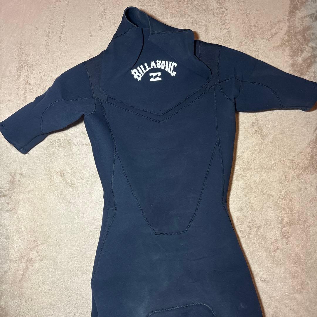 たけ.•*¨*✿ 　billabong ウエットスーツ