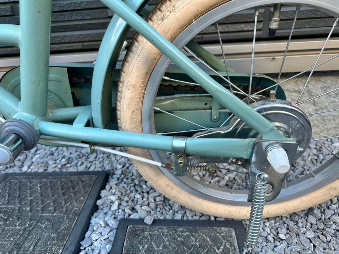 little tokyobike ブルージェイド 前カゴ&補助輪付き