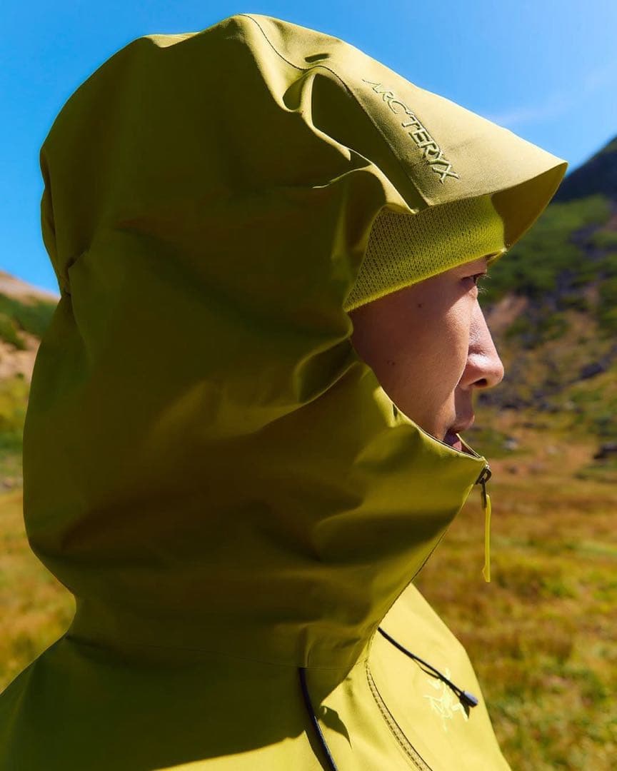 新品今期 BEAMS x ARC’TERYX Beta SL Jacket M