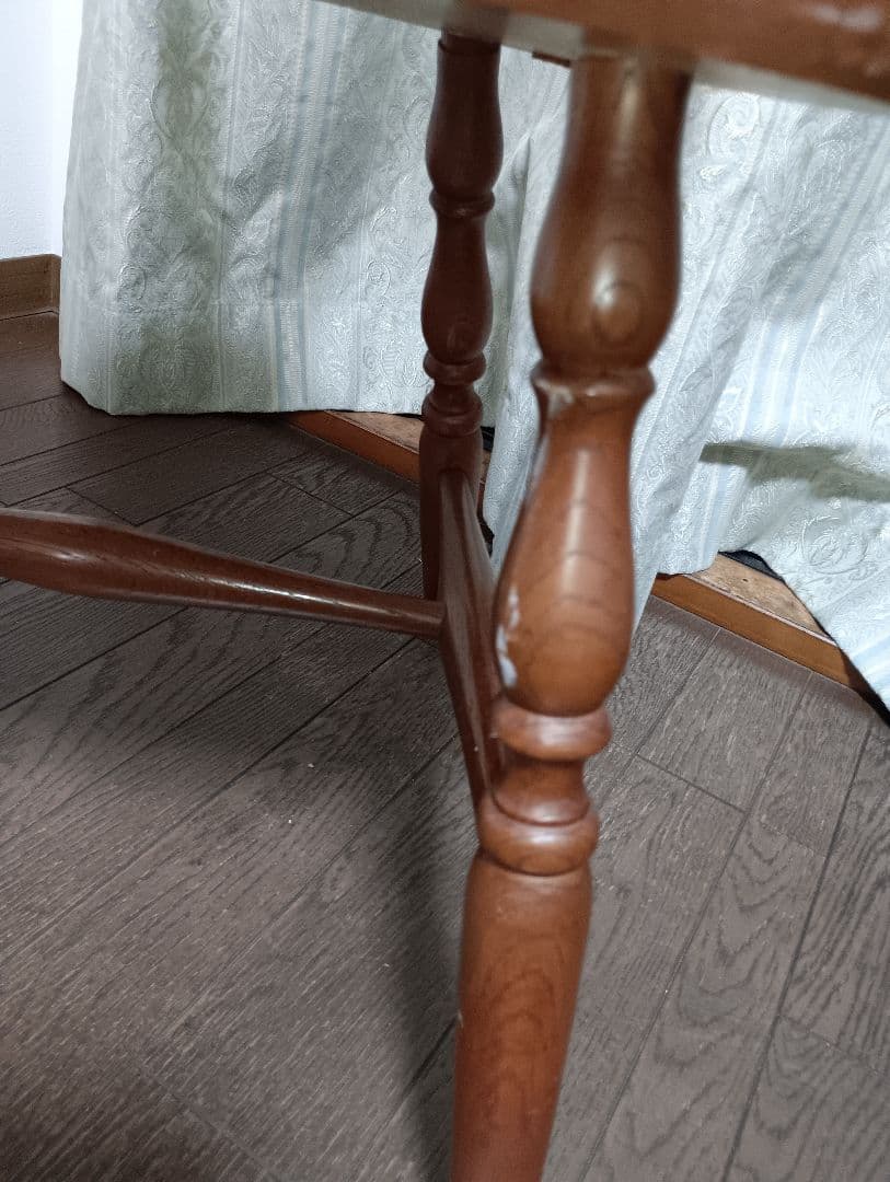 柏木工　②ウインザーチェア　曲げ木加工　椅子　飛騨家具