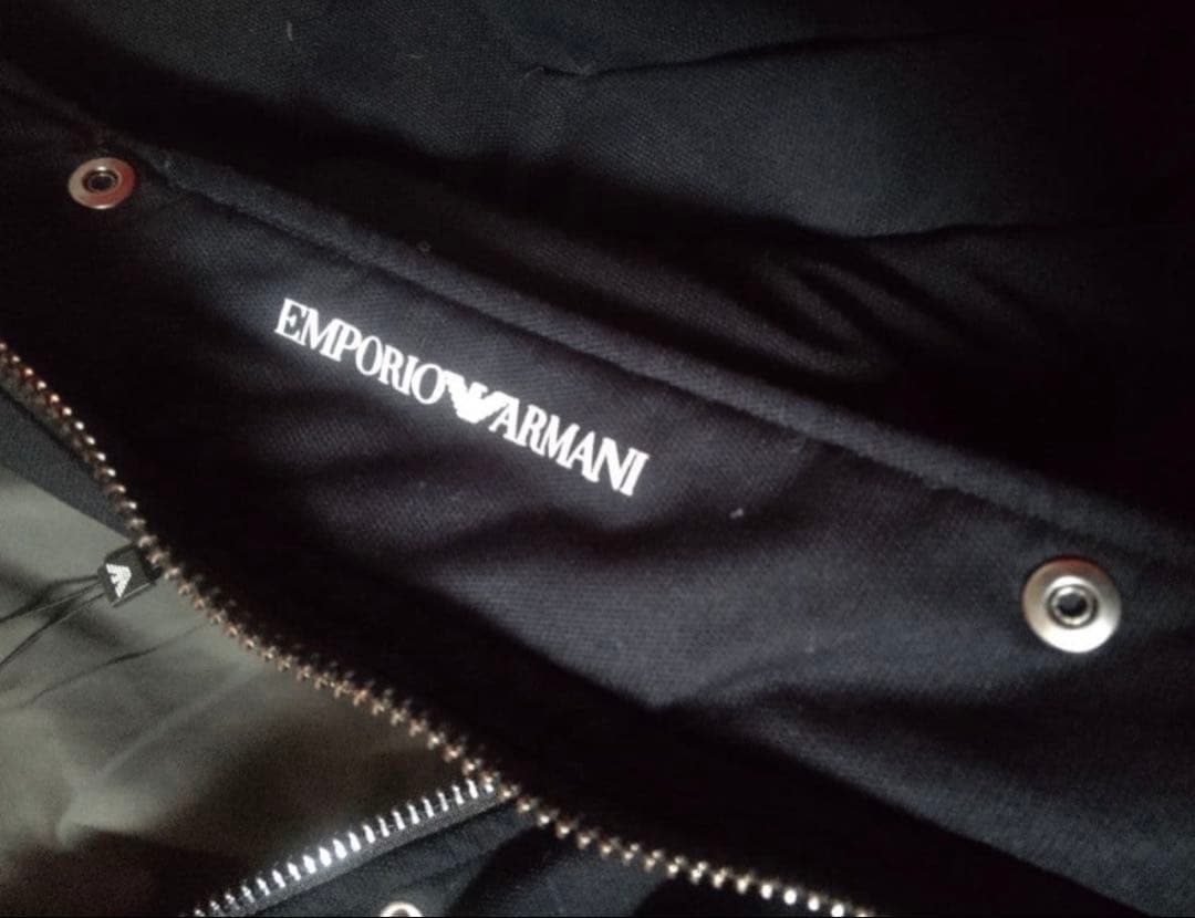 定価13万　EMPORIO ARMANI ダウンジャケット ダウンコート