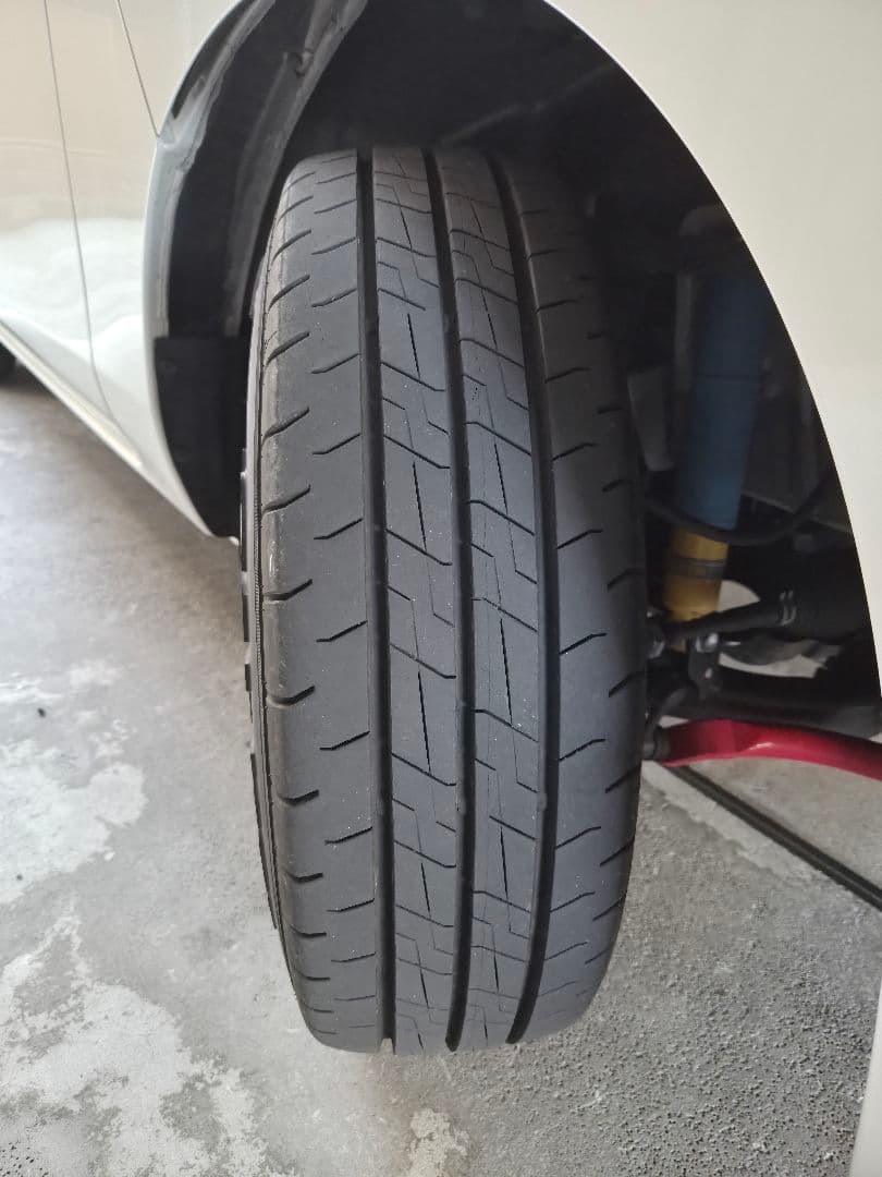 FALKEN ファルケンw11 215/60R16C　2本セット