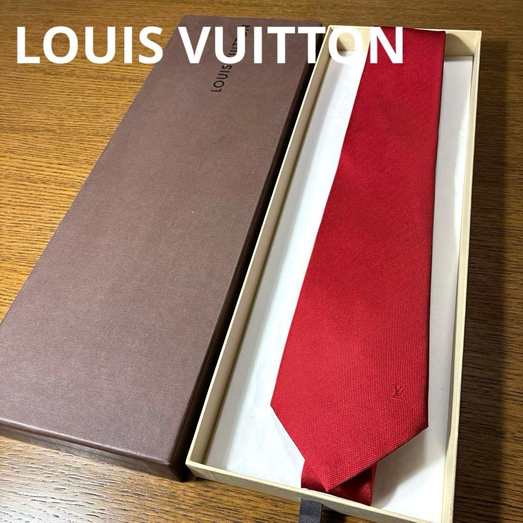 【美品】LOUIS VUITTON ルイヴィトン 赤ネクタイ