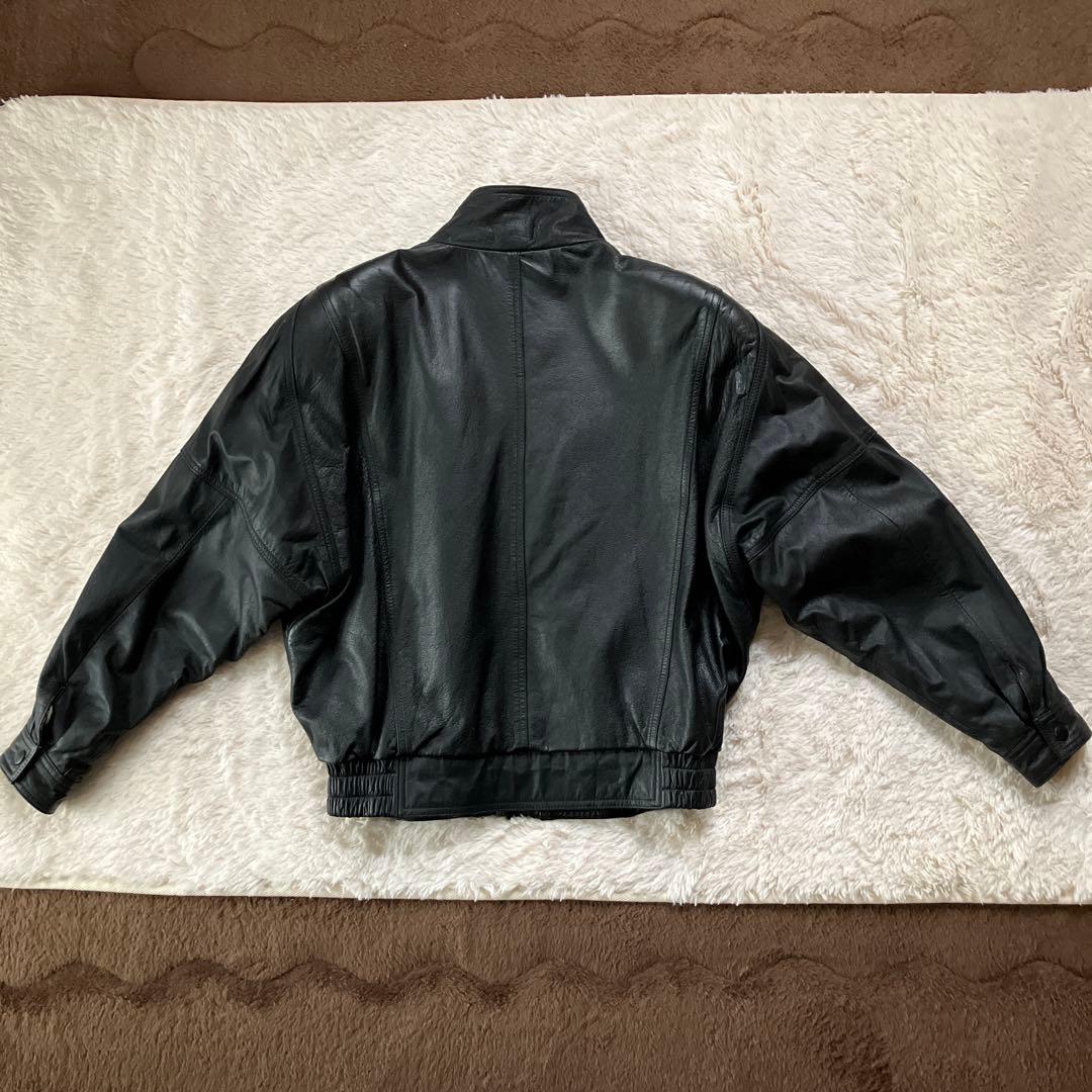 美品90s レディースレザージャケット黒牛革100% 内ポケット付リスト調整可能