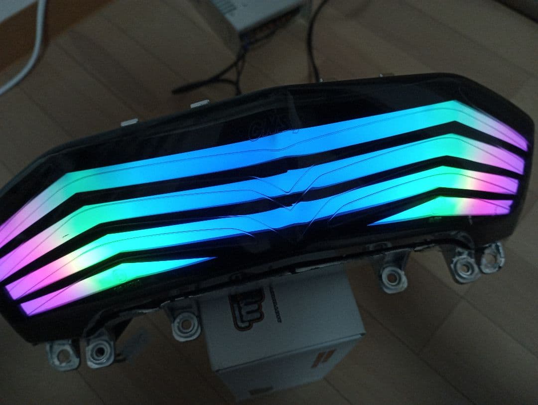 シグナスX社外ファイバーテールシーケンシャル7色レインボー3型se44j 1yp