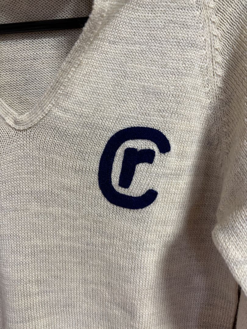 45r45rpmフード付きクリーム色ニットセーター