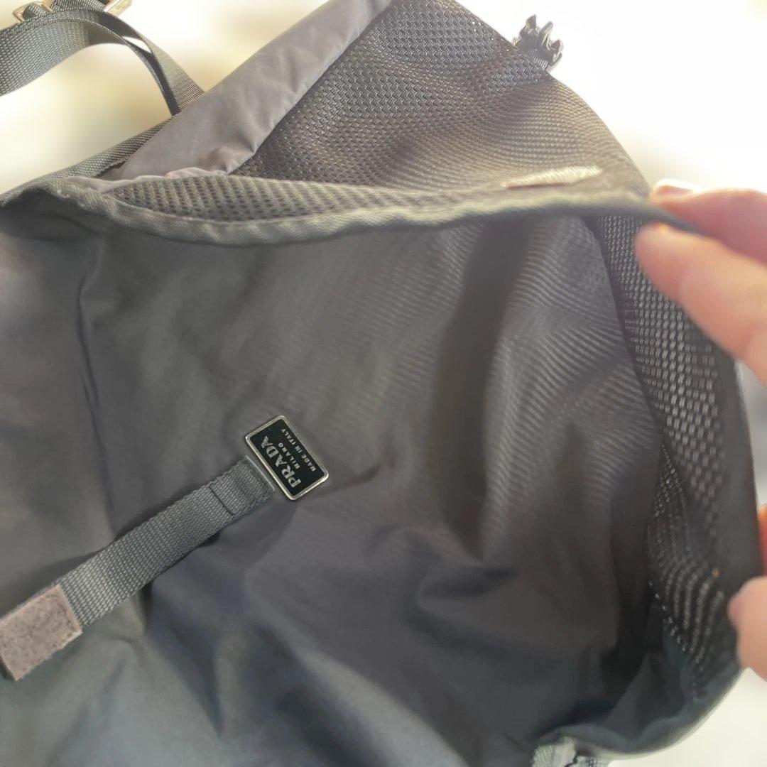 プラダスポーツ　メッシュ　メッセンジャーバッグ 中型　黒