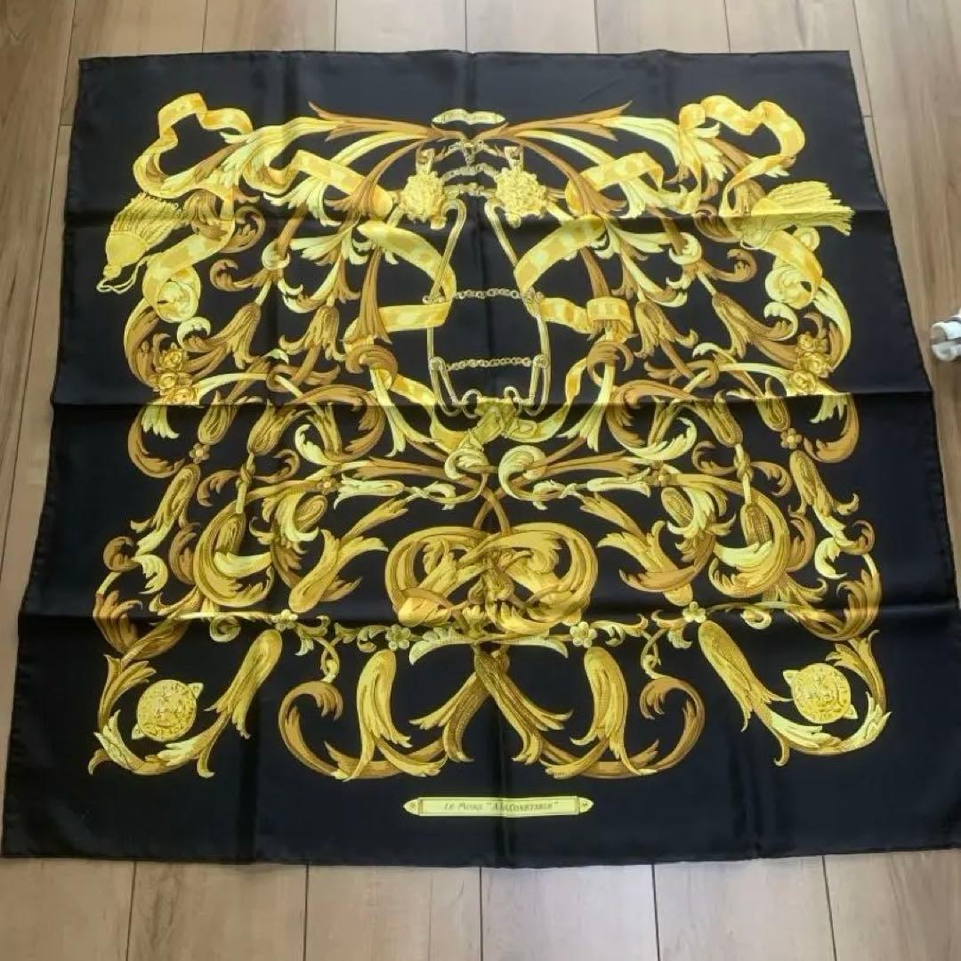 HERMESスカーフ　シルク　カレ90 エルメス