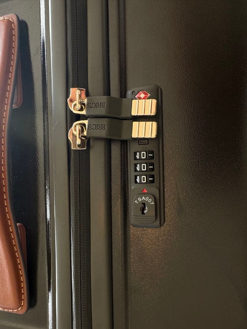 ジャスミンさま専用　スーツケース　78ℓ ダークモスグリーン使用感あり