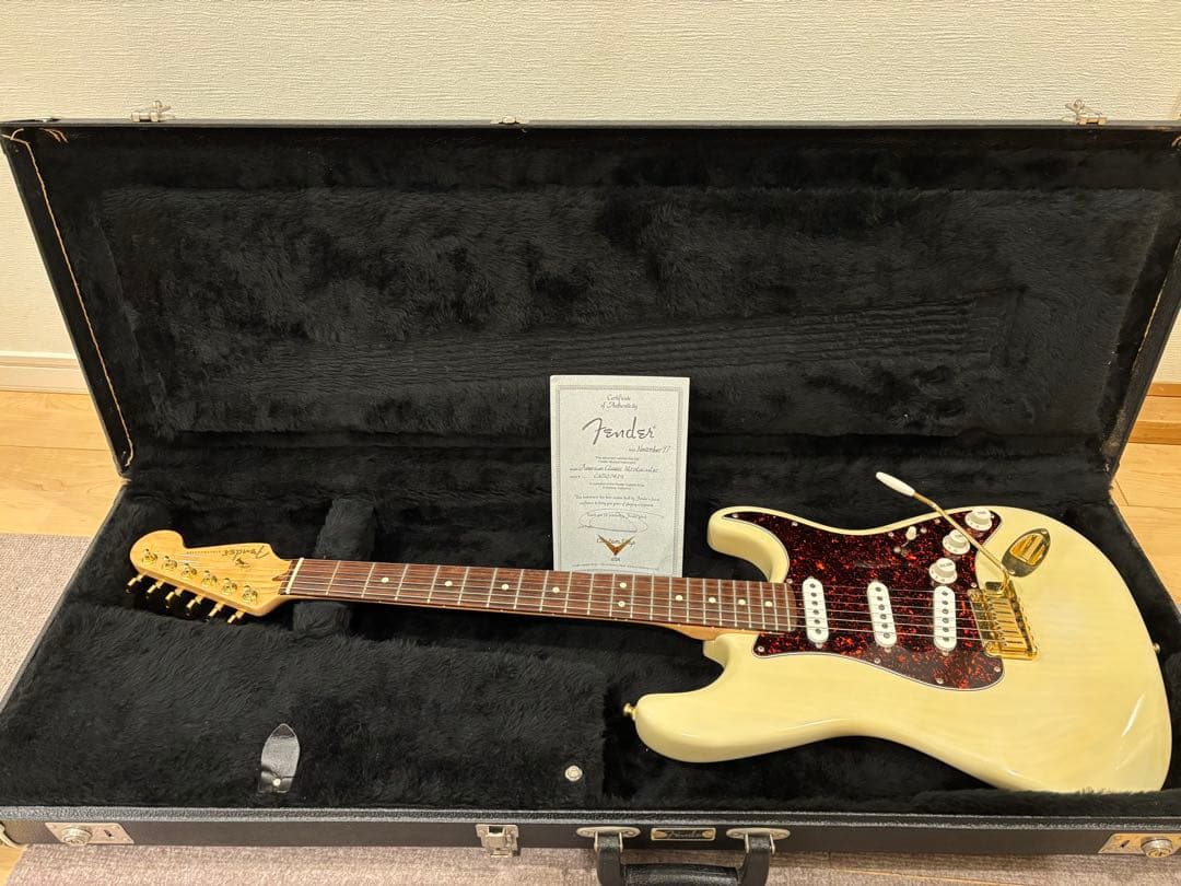 m*u様 【Fender】American Classic Stratocast