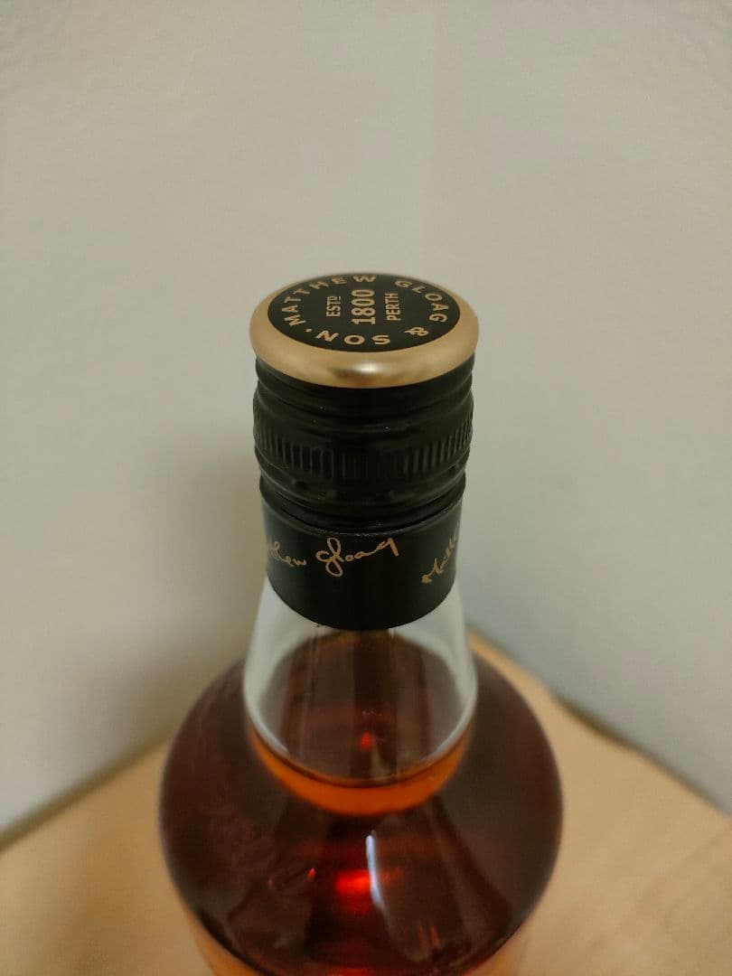 【終売品】ブラックグラウス　1000ml 40%