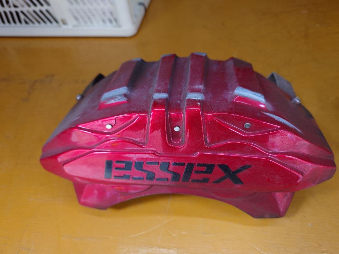 キャリパーカバー