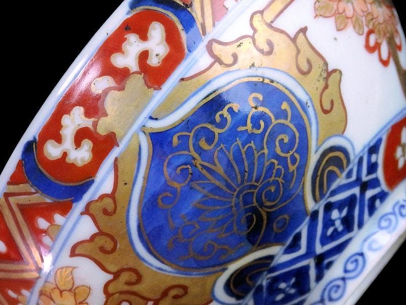 古伊万里　金襴手　桜花紋に光背の図　大振蓋茶碗　AS-DBz