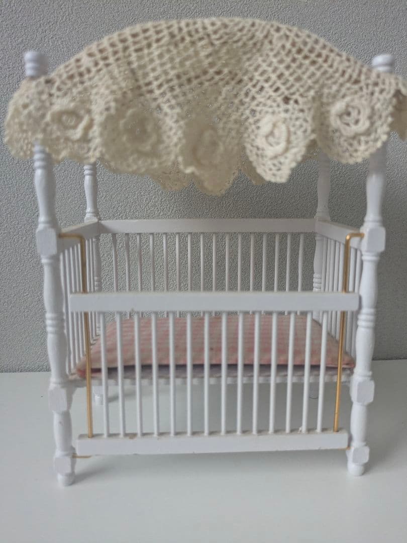 フランスアンティーク ドール用 ベビーベッド