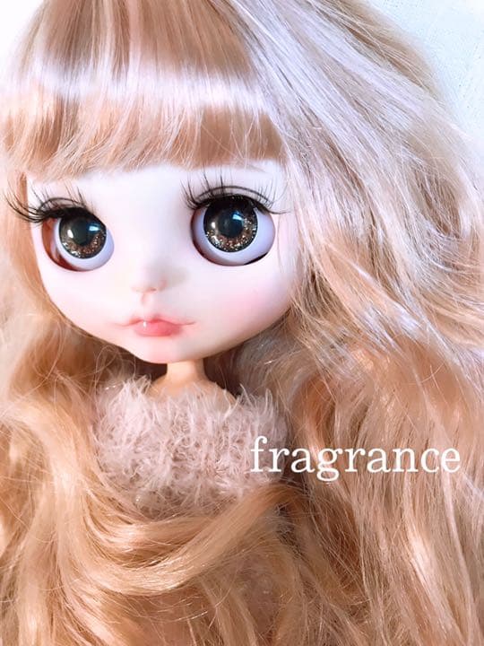 ♡カスタムアイシードール♡  白肌　icydoll  海外ドール