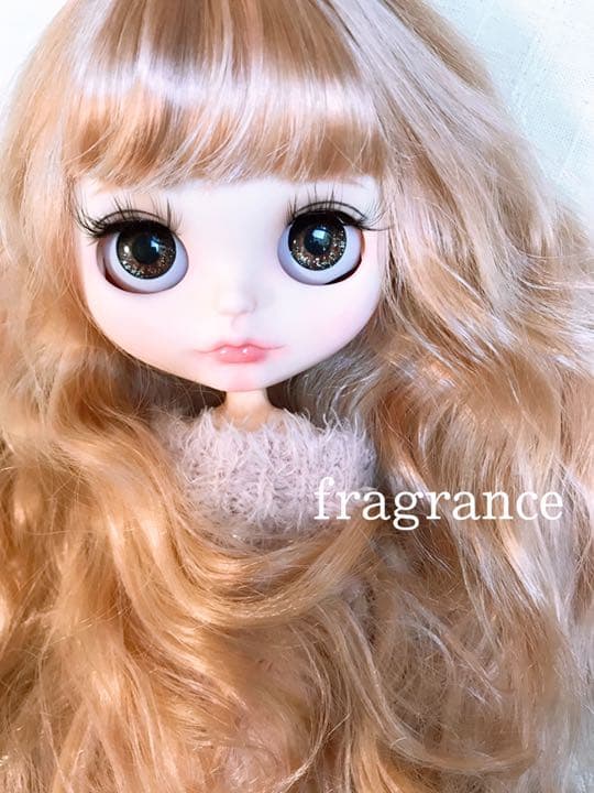 ♡カスタムアイシードール♡  白肌　icydoll  海外ドール