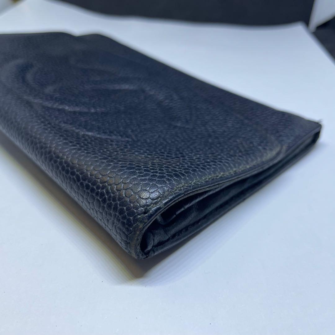 CHANEL キャビアスキン　ブラック　二つ折り財布
