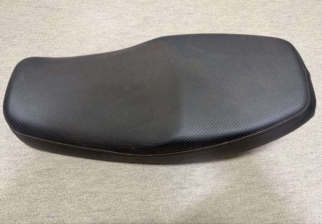 ワイズギア　SR400 ローダウンシート ('10〜'17モデル)