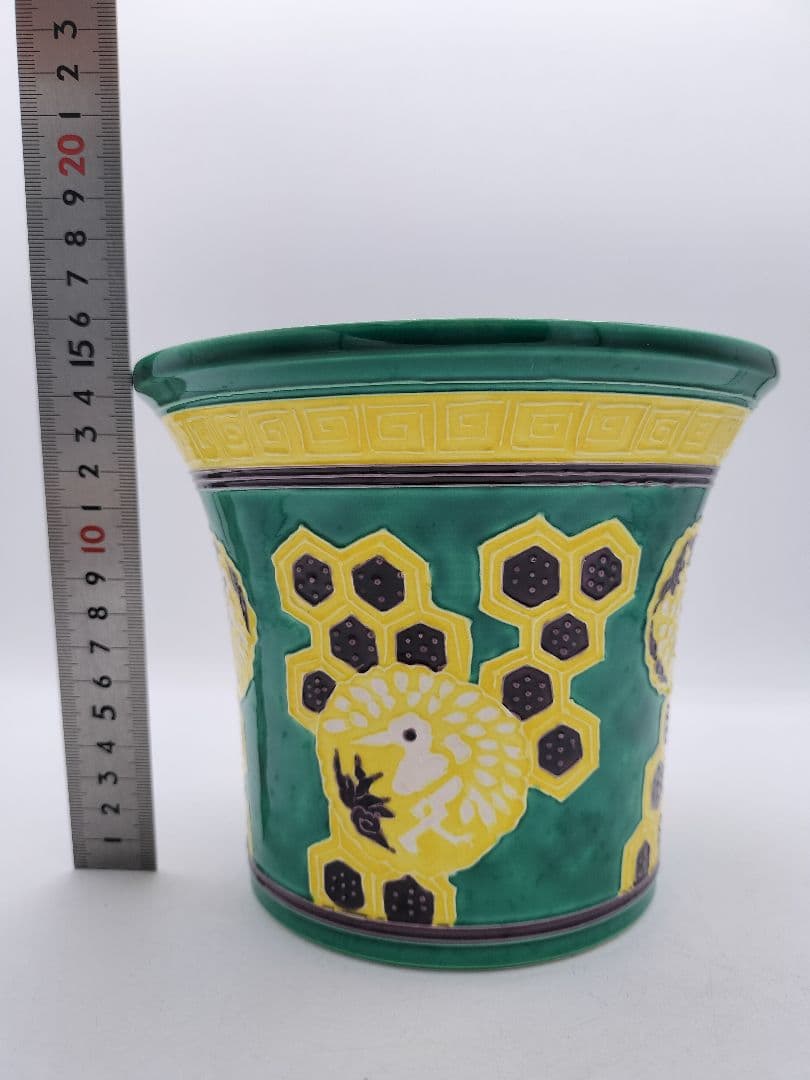 c529 【新品・未使用】水指 緑文趾 出羽亀甲 利昇窯 茶道具 即全