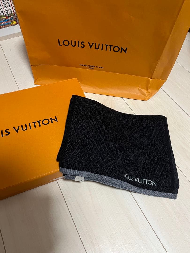 ルイヴィトン　モノグラム　マフラー