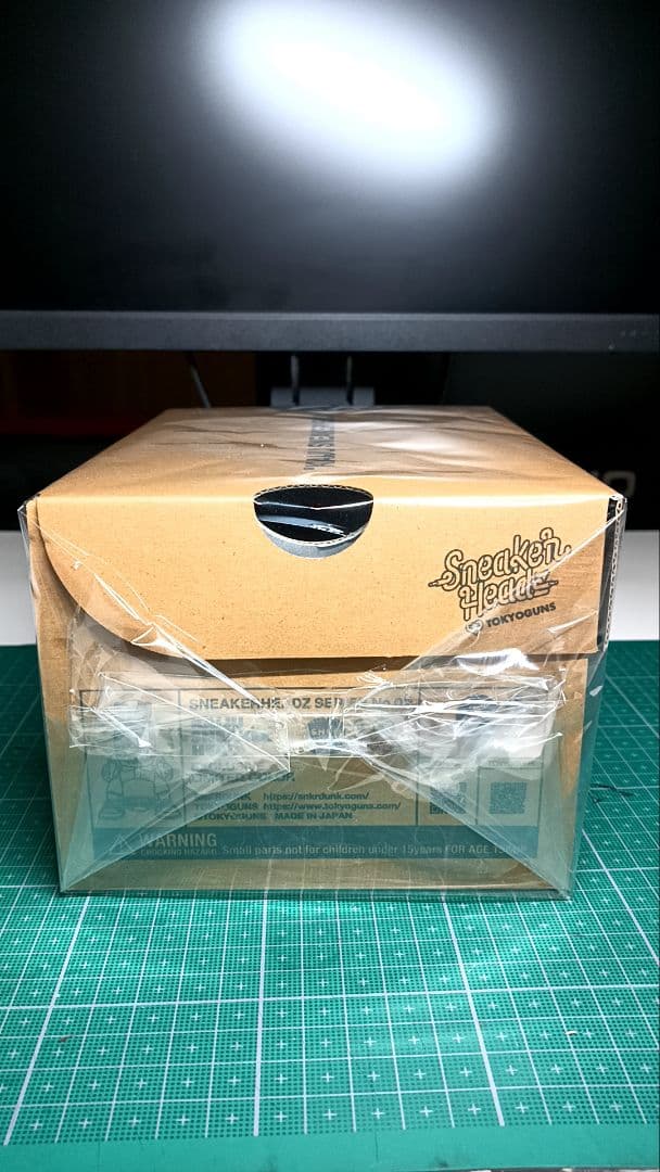 M*m様 \"KAIJU SNEAKERHEAD\" Exclusive Ex CH