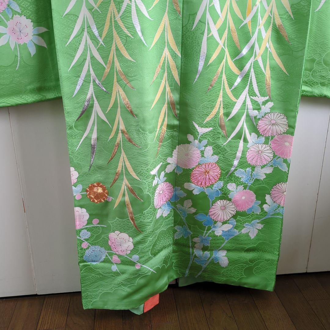 振袖 着物　緑　緑色 グリーン　花柄 結婚式