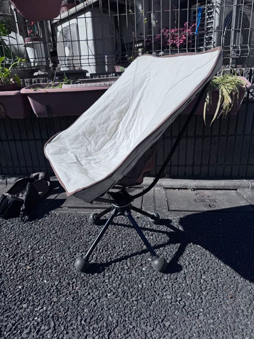 キャンプ道具 ヘリノックス スイベルチェア