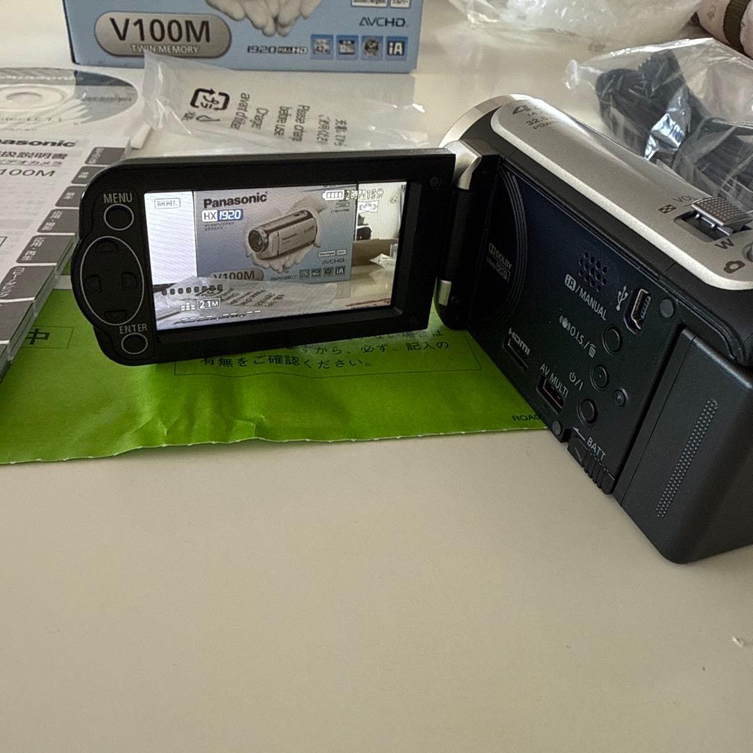 Panasonic HC-V100M ビデオカメラ 本体