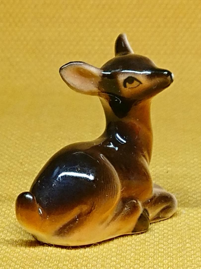 シカ　鹿　陶器　オブジェ　置物　インテリア　工芸品　美術品　A2783