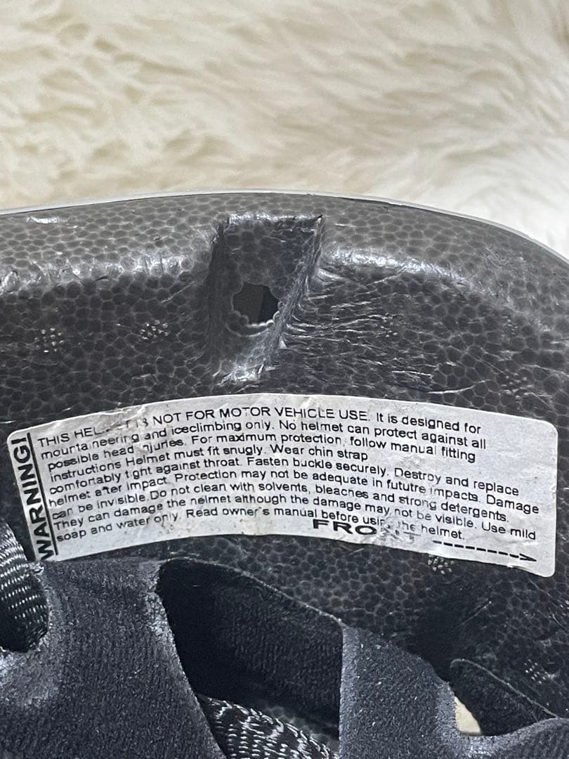 希少　CHANEL シャネル ヘルメット IDENTIFICATION 白