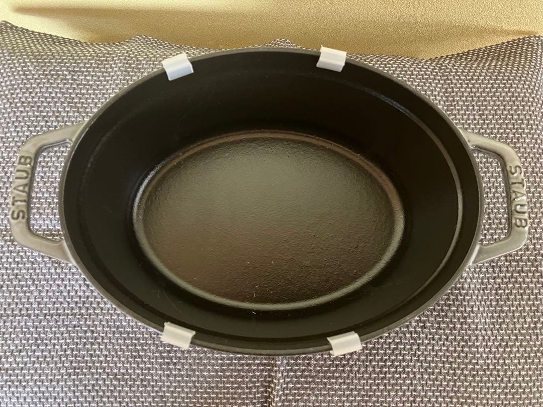【新品・未使用】staub フォレストココット オーバル 23 ミナペルホネン