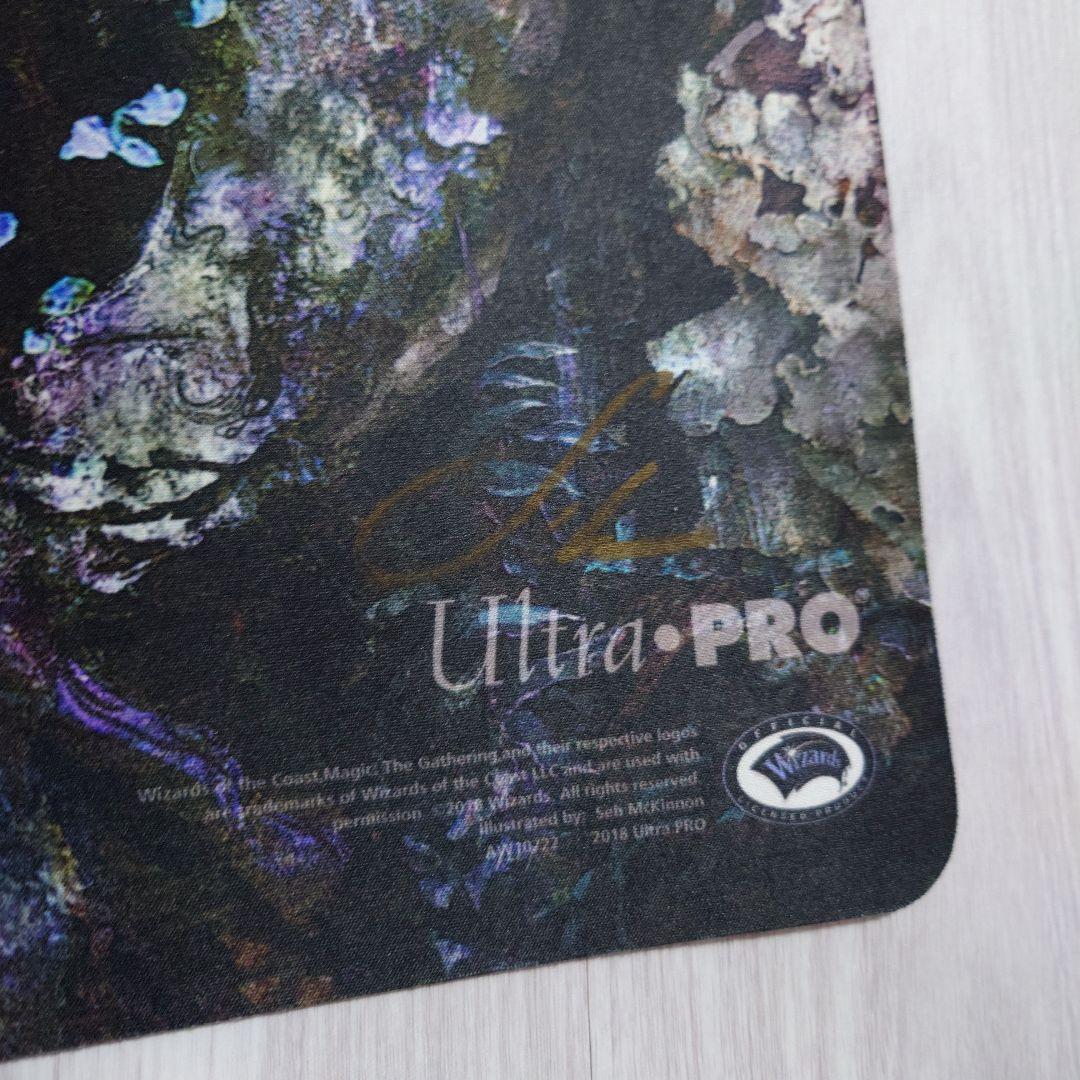 停滞 プレイマット Seb McKinnon サイン入り MTG