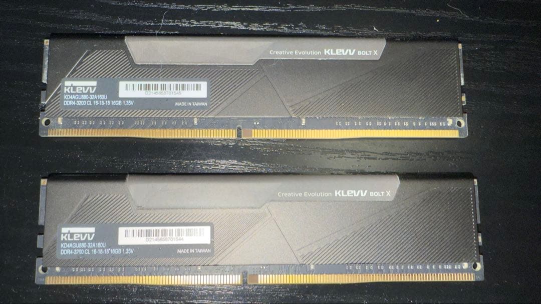 KLEVV メモリ PC4-25600 DDR4 3200 32GB(16×2)