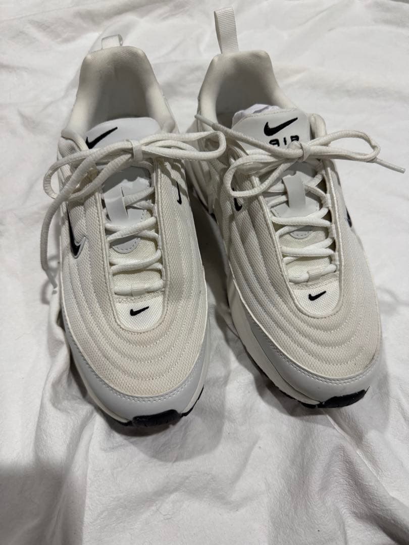 NIKE ナイキ　エアマックス　AIRMAX PORTAL 24.5