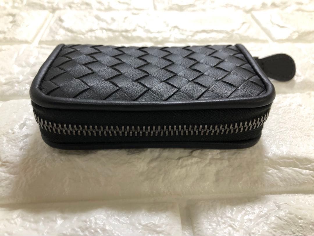 【新品】ボッテガヴェネタ　パース　小銭入れ　カードケース　ミニ財布