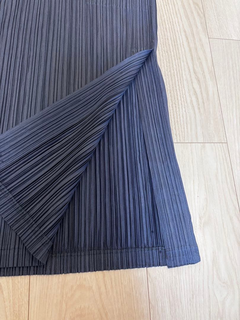 超美品PLEATS PLEASE ミディアムロングスカート