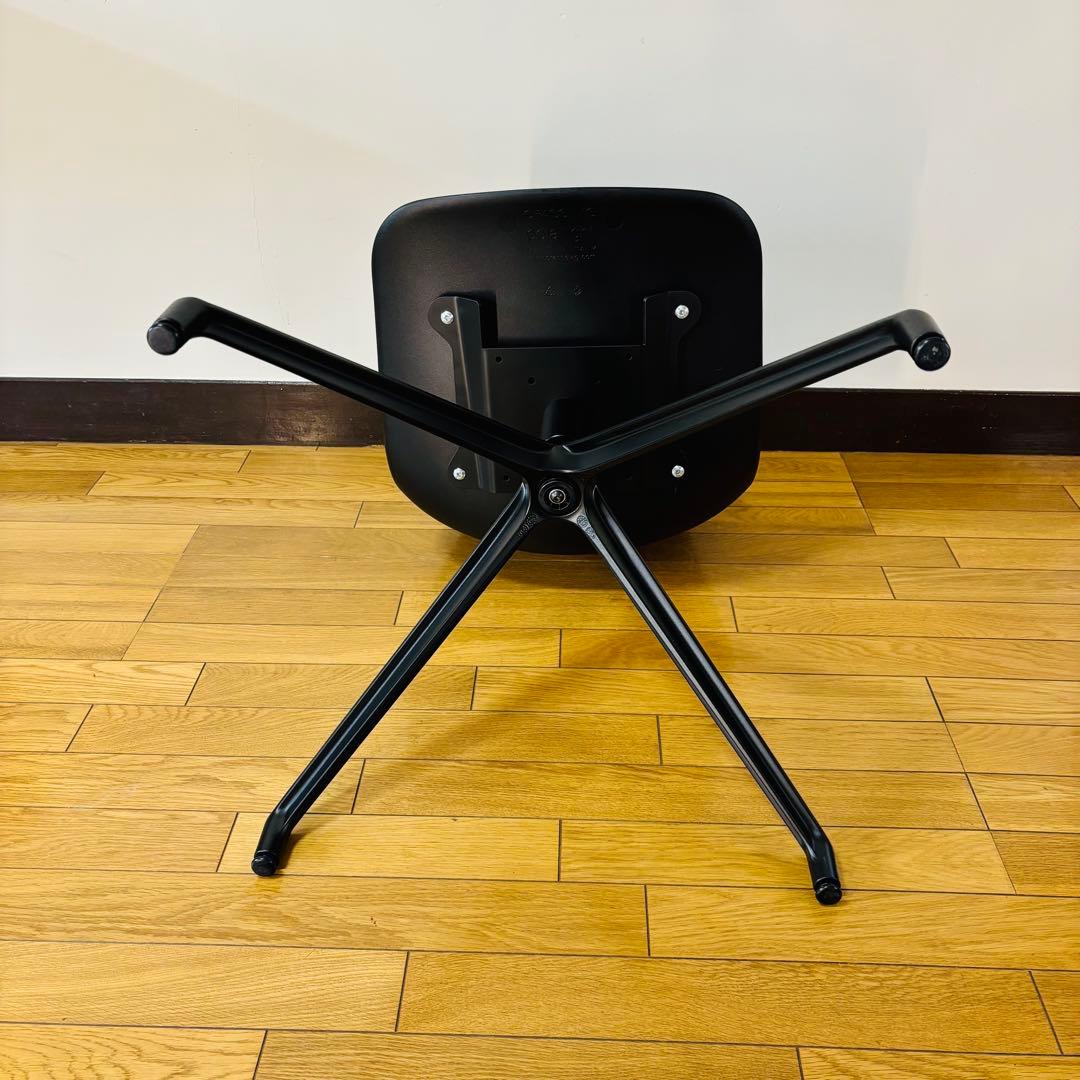 【希少品】　CRASSEVIG pola light チェア　送料込み