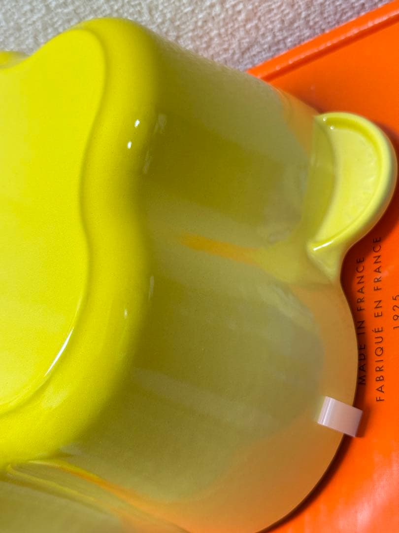 【未使用】新品　ル・クルーゼ　LE CREUSET　ココット　フルール　ソレイユ