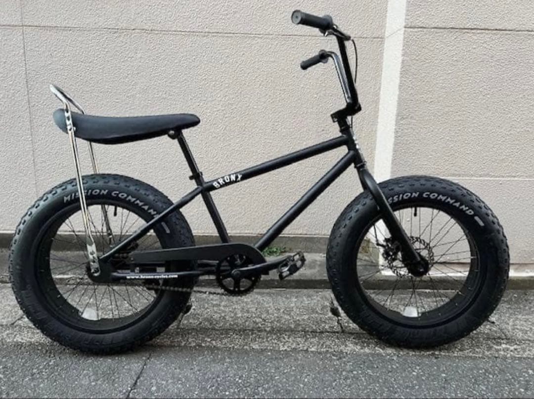 BRONX 20 CUSTOM ファットバイク (M.BK x BK)