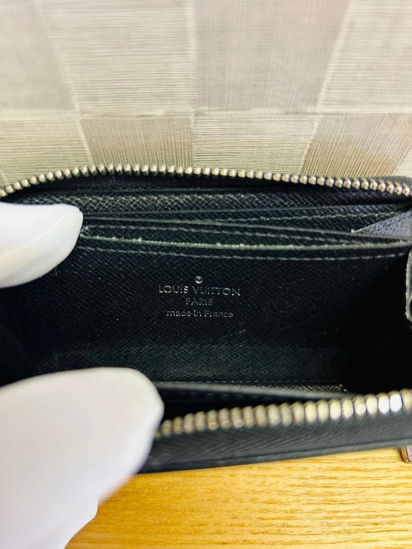 【ゆー】LOUIS VUITTON /タイガ ジッピーパース