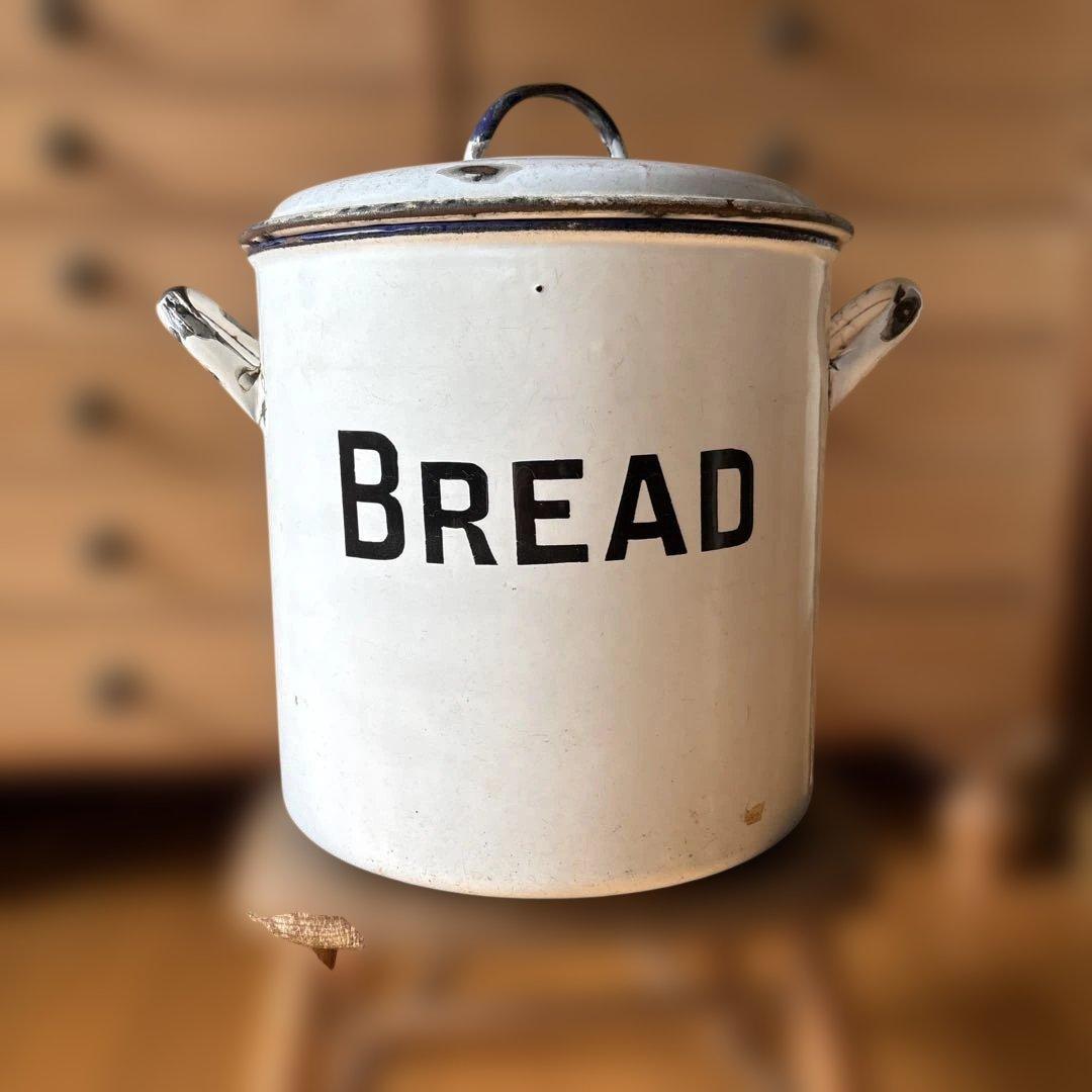 アンティーク ⚫︎BREAD缶⚫︎ホーロー