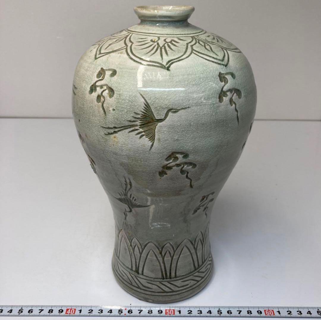高麗　青磁　梅瓶　高さ28cm。y633