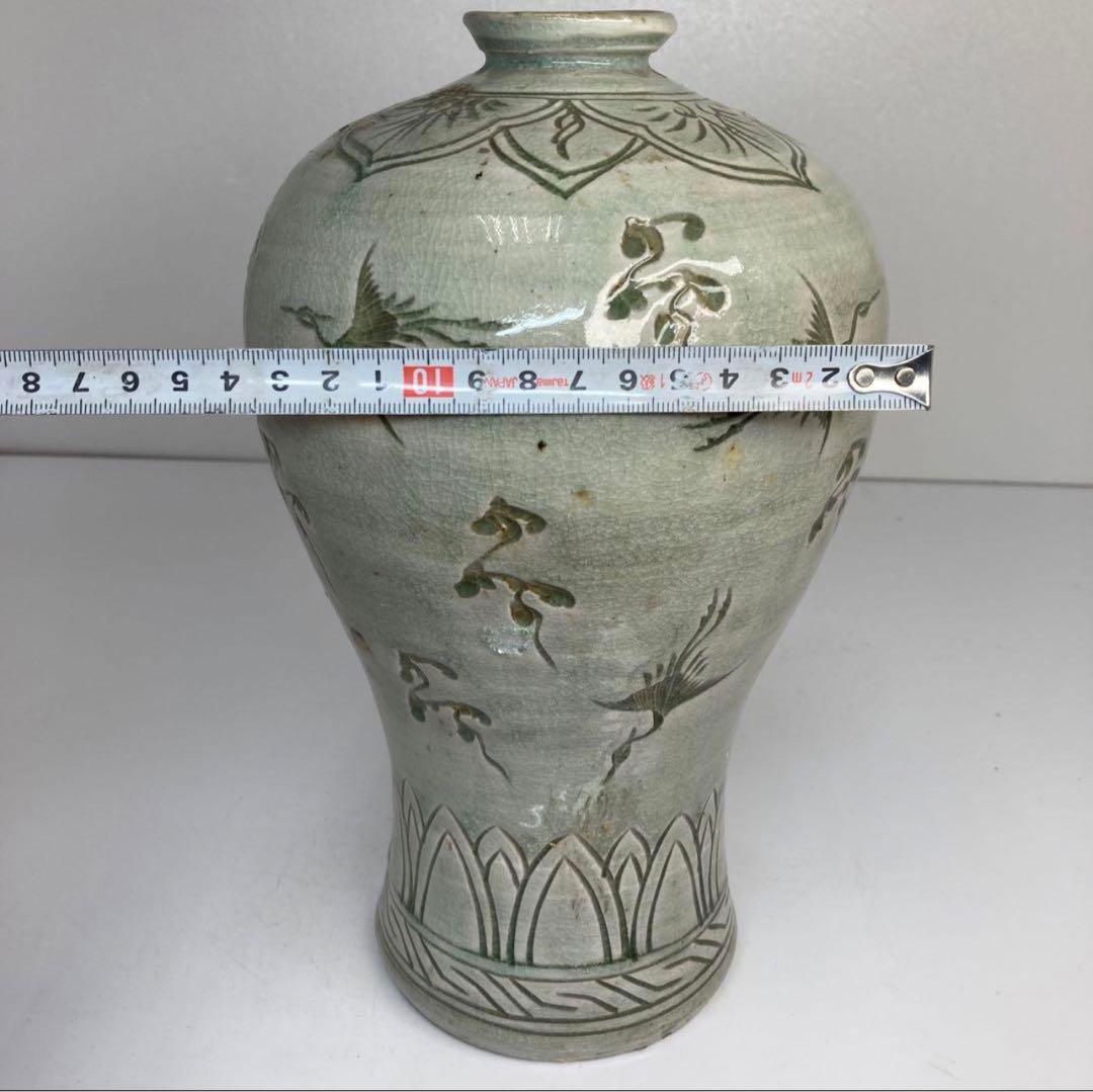高麗　青磁　梅瓶　高さ28cm。y633