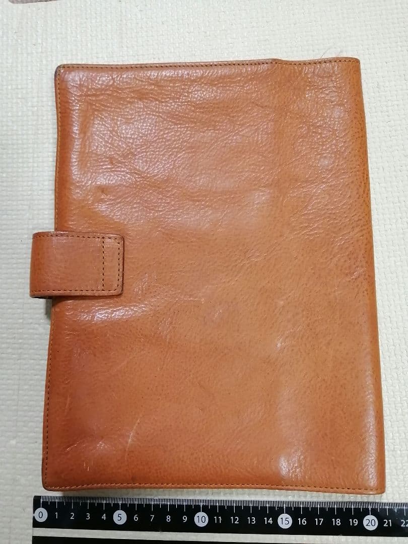 フェラーリ？　車検証　説明書　マニュアル入れ　レザー　革製