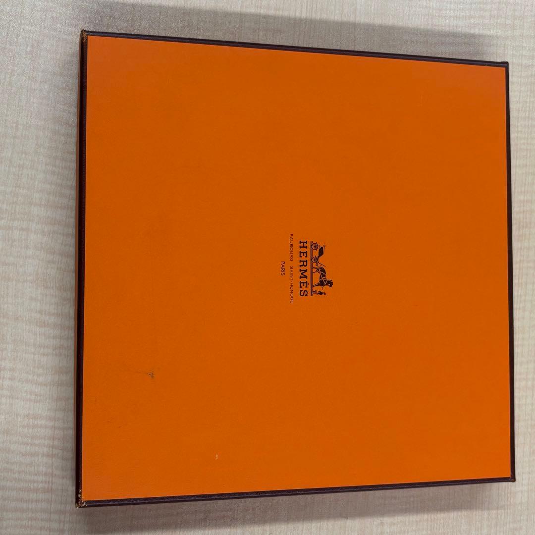 【未使用】 HERMES エルメス　スカーフ　レディース　美品