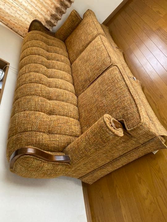 アメリカ　アンティーク3人がけ　ソファー