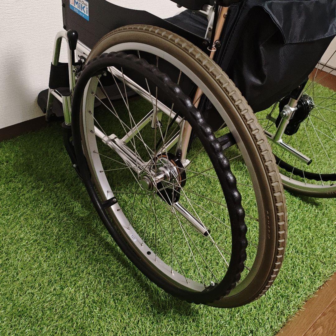 ミキ 自走式 車椅子 ノーパンクタイヤ BAL-1