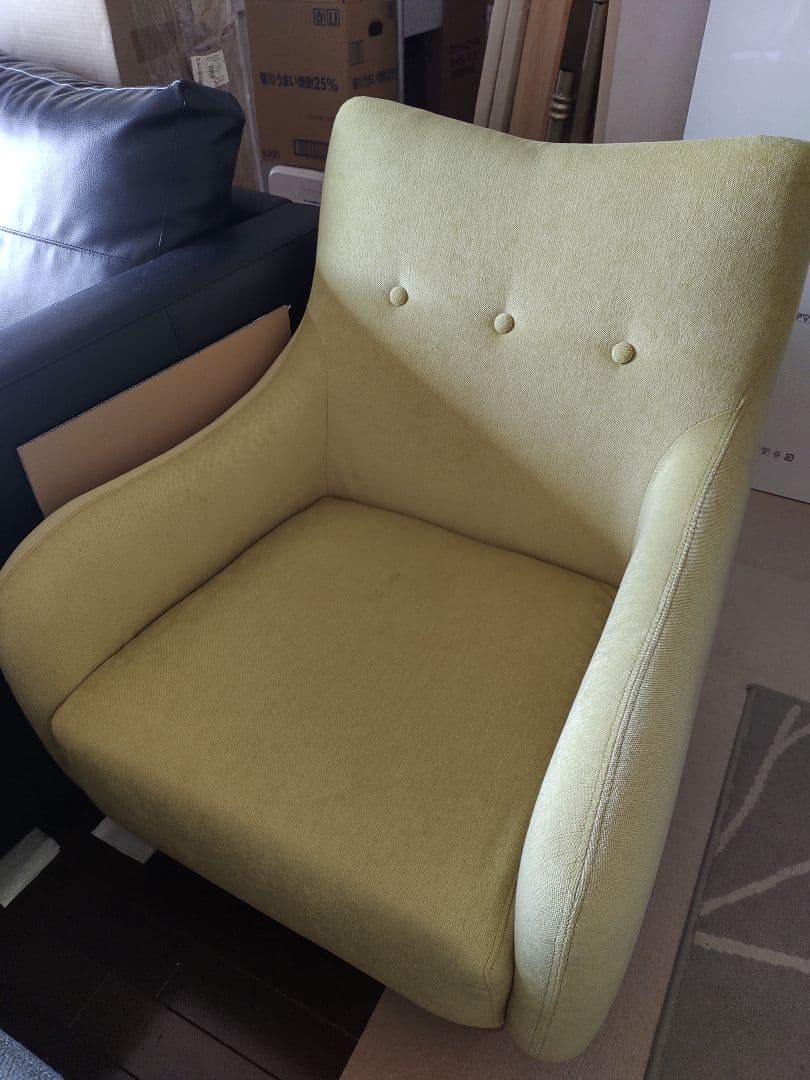 爽やか淡いライム色ソファピスタチオワンシータKEYUCAケユ黄緑グリーンパステル