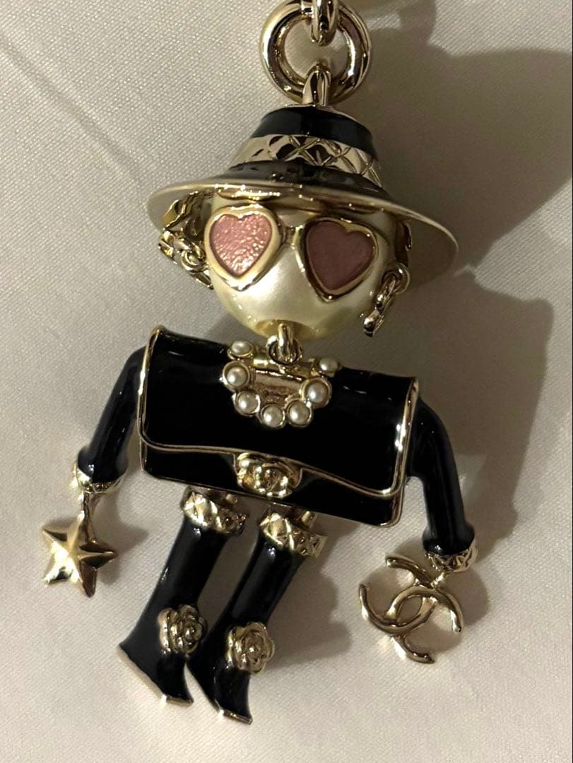 新品未使用　CHANEL シャネルキーリング　ハート　人形　ショッパー付　超希少