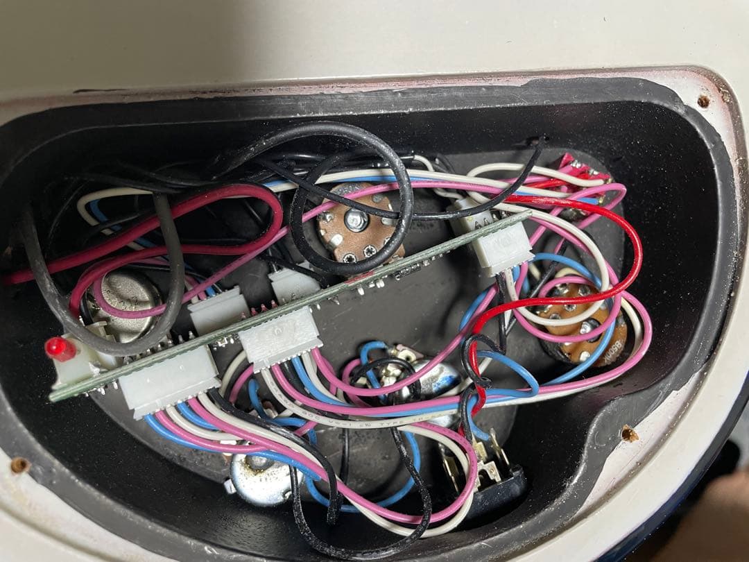 YAMAHA TRBX505 5弦エレキベース